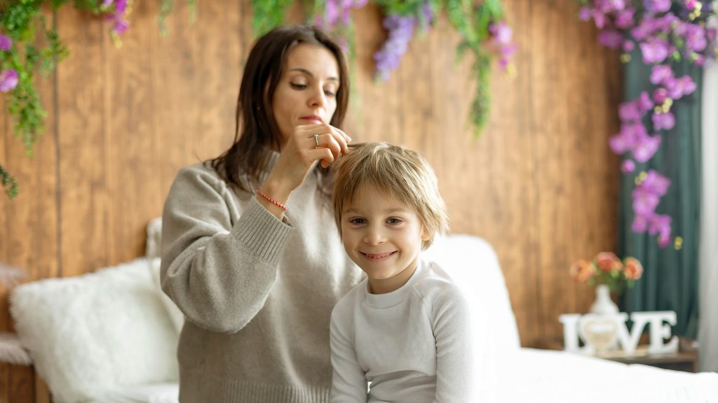 How Do You Get Nits Out Without a Lice Comb?