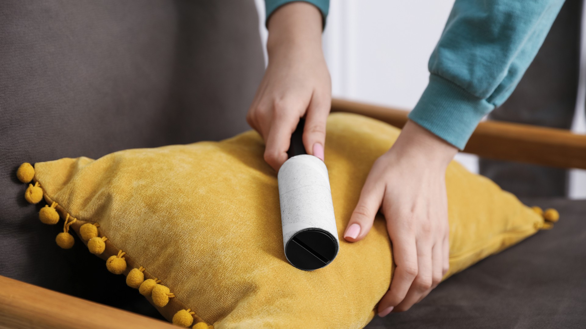 Does A Lint Roller Get Rid Of Head Lice?