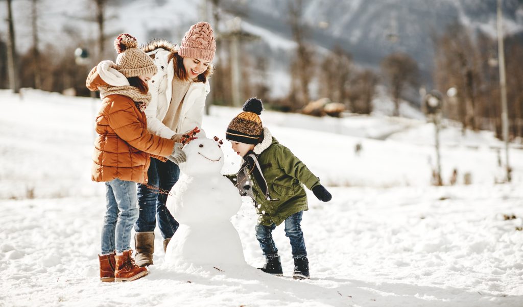 Winter Break and Head Lice: Why January Is a Peak Month