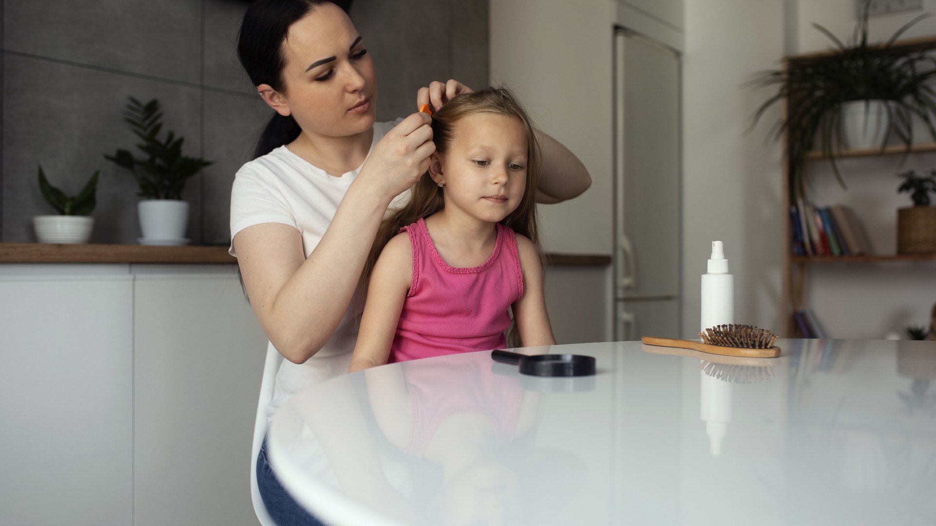 Eczema and Lice Share Every Scalp Symptom but One featured image