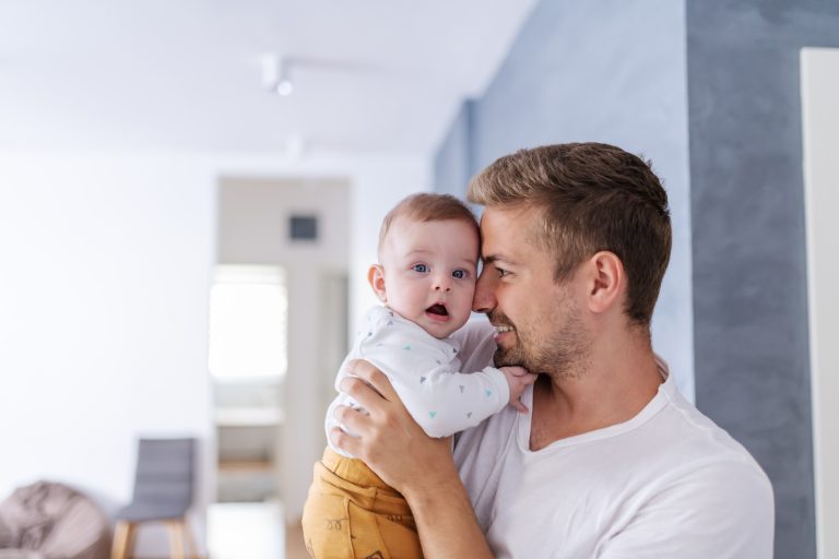 Head Lice Rarely Settle in a Beard. Dads Still Get Missed.